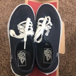 Vans Shoes - Women’s size 7 Vans Navy Blue Vans Shoes - Women’s size 7 Vans Navy Blue